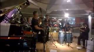 preview picture of video 'El Titere Siguaraya quinteto en CasaBlanca'