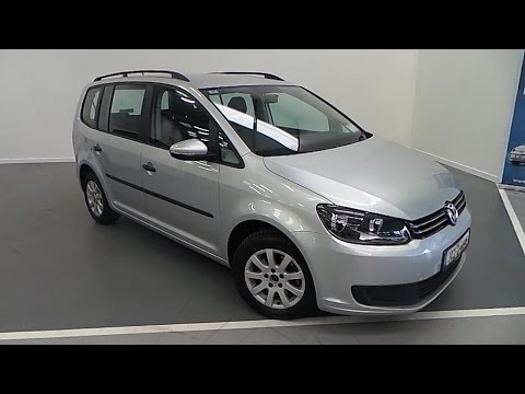 142D6845 - 2014 Volkswagen Touran Trendline 1.6TDI  23,450