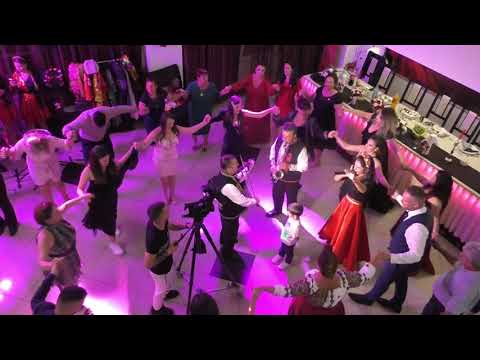 Formatii Nunta Pitesti-Florentina Pana-Trupe Nunta Pitesti-Lautari Pitesti / Trupa care face show