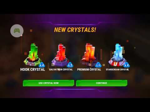 Opening a crystal bundle 2x Galvatron, 4x hook, 4x starscream, 10x premium.   5* razorclaw???
