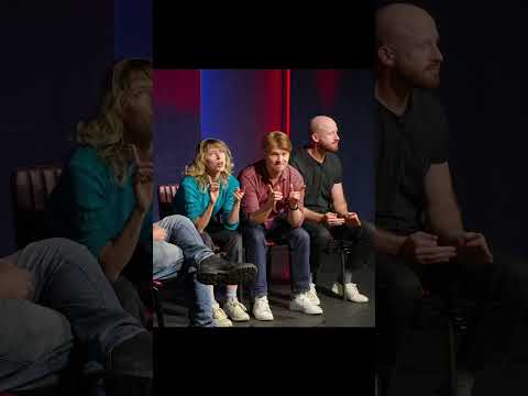 ALIEN MEETS THE ART OF PERSUASION #comedy #improv #shootfromthehip #game #improvisedcomedy #funny