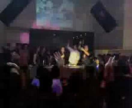 Deepest Blue - Give it Away - Live in Vogue