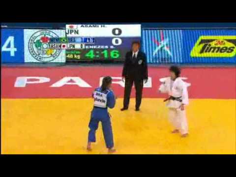 JUDO 2011 World Championships: Haruna Asami (JPN) - Sarah Menezes (BRA)