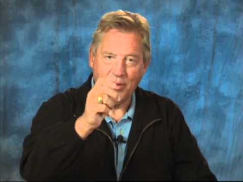 Minute With Maxwell: Strength in Stillness - John Maxwell Team
