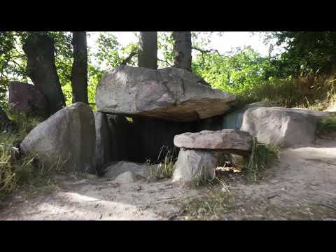 Hünengräber bei Lancken-Granitz auf der Insel Rügen