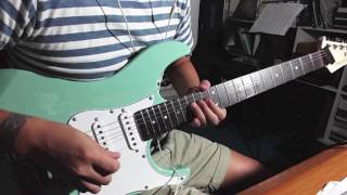 Video thumbnail for Yamaha Pacifica 112v Guitar by Sam Wing 8