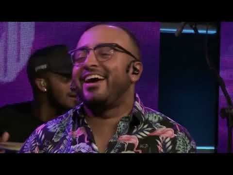 Grupo Samba De Dom Ao vivo no Estúdio Show Livre