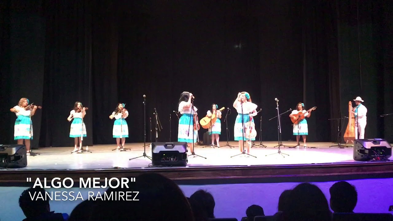 Promotional video thumbnail 18 for Grupo Bella