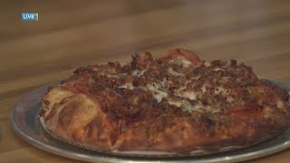 Dinner is served at PaPPo's Pizzeria & Pub in Branson part 2