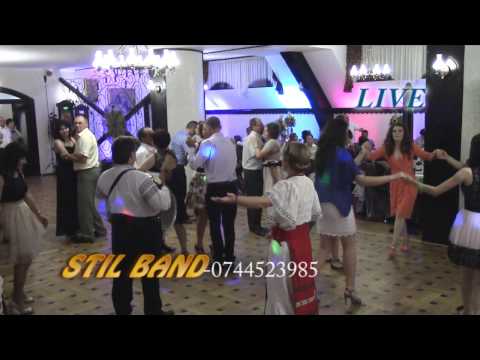 FORMATIA STIL BAND- Nunta 2014-live- Cine seamana cu mine