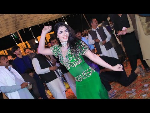 Mehak Malik Dil Kithay Kharayai Latest Dance