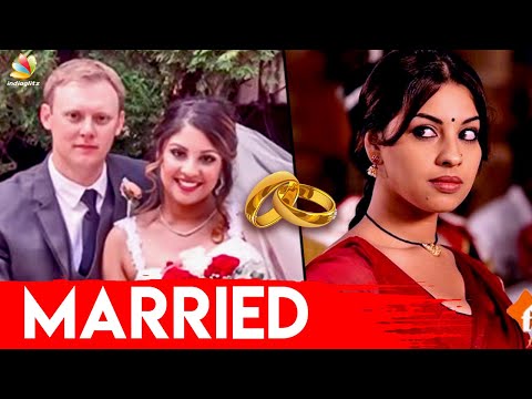 download lagu mp3 mp4 Mayakkam Enna Heroine Images, download lagu Mayakkam Enna Heroine Images gratis, unduh video klip Mayakkam Enna Heroine Images