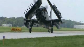 preview picture of video '2010 Indianapolis Air Show Vietnam Warbirds Taxi'