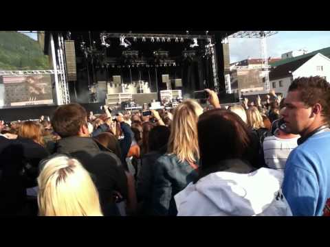 Tinie Tempah - Written in the Stars (Bergen, Koengen)