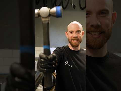 Ever wondered how the star nut got inside the steerer tube? 🔨 #cycling #mechanic #bike #roadbike