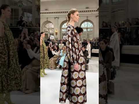 Paul Costelloe AW20 Final Walk