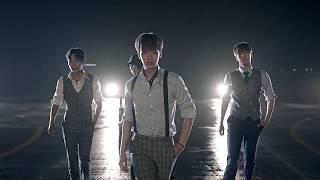 Download lagu 크나큰(KNK) - 비(Rain) Performance video mp3