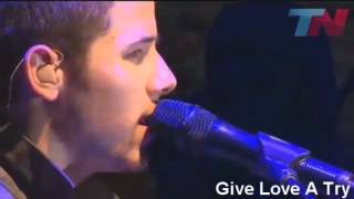 Give Love A Try - Buenos Aires 2013 - Jonas Brothers HD