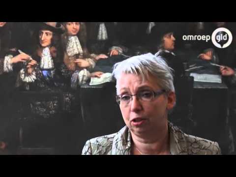 A.F.Th. van der Heijden komt Nijmegen persoonlijk zijn roman overhandigen