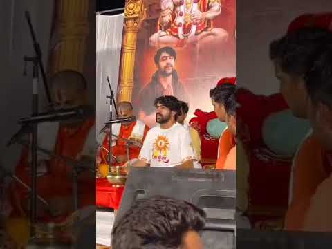 🛕 बागेश्वर धाम में गूंजा ऑनलाइन हनुमान चालीसा हवन! 🔥 अद्भुत दिव्य दृश्य देख रह जाएंगे मंत्रमुग्ध ✨