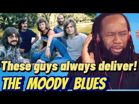 Its so dreamy! THE MOODY BLUES The land of make believe REACTION - First time hearing