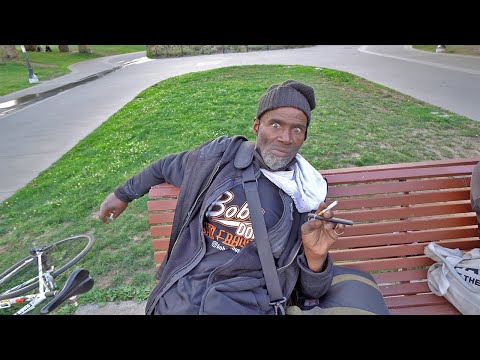 STRANGERS ATTEMPT BLINKER 😂