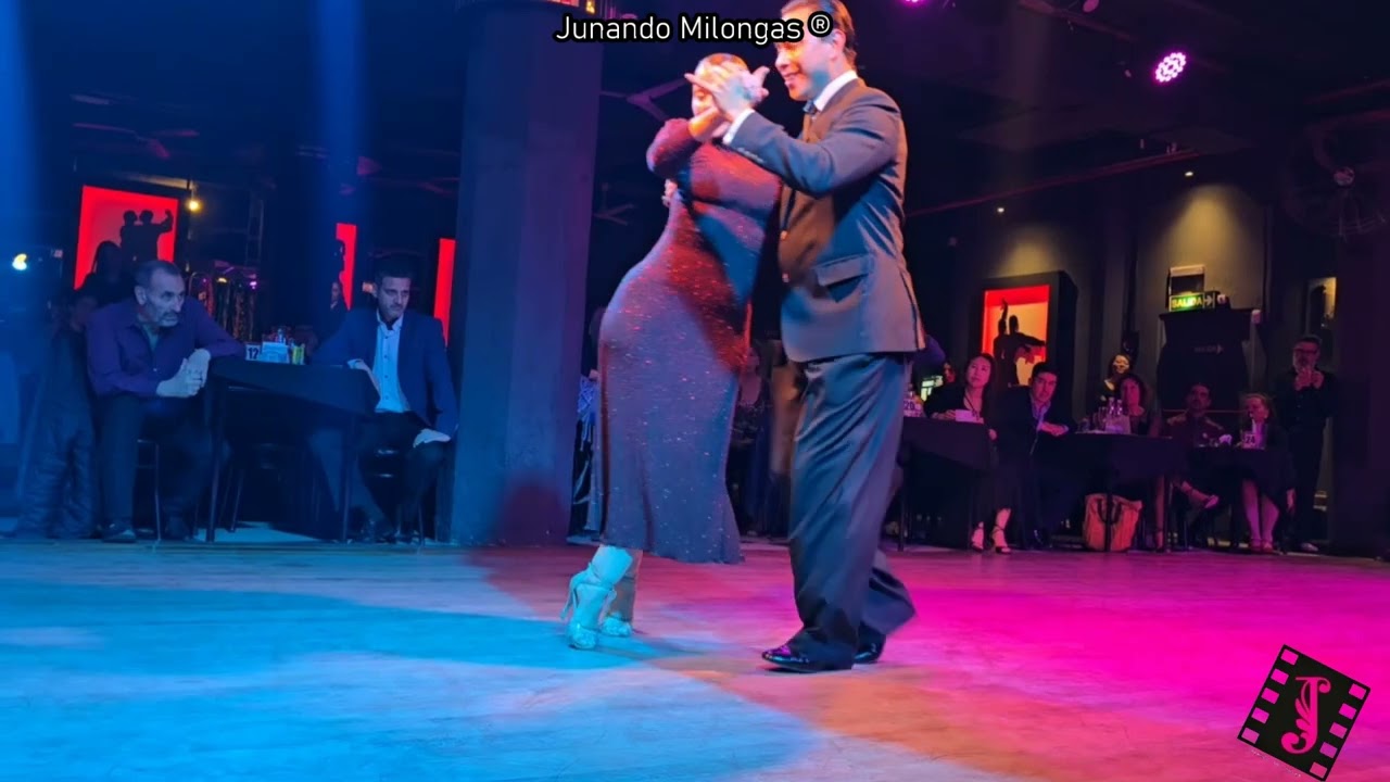 Video thumbnail for JONNY CARVAJAL & SUYAY QUIROGA || El tamango (Anibal Troilo)