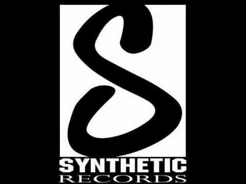 14 Snoopy Mc - Slusas Kako Disam feat. Zlatan Cordic