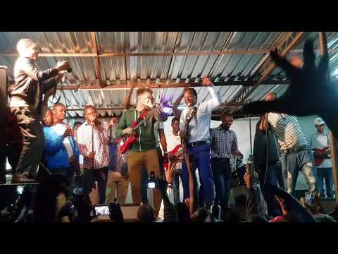 Alick Macheso ft Eirick Hoff  (Charakupa)