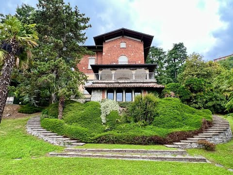 Villa d'epoca del 1900 sul lago di Como
