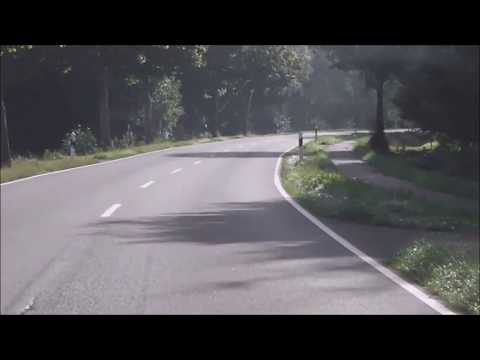 Gemeinde Ganderkesee entschärft diese gefährliche Kurve nicht !        (2018-09-28)