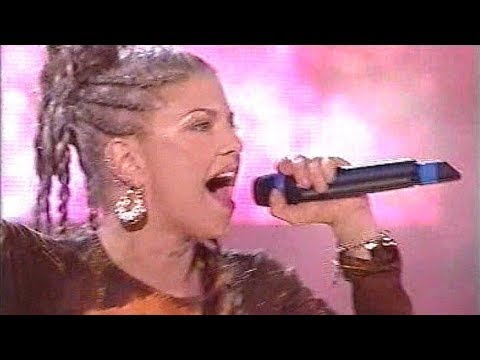THE BLACK EYED PEAS - Where Is The Love? (Live "Arena di Verona" - Italy - 2003)