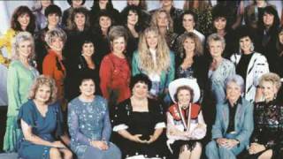 Skeeter Davis - It Wasn&#39;t God Who Made Honky Tonk Angels