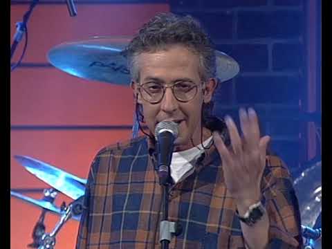 Video thumbnail for Kshe’or Dolek Bechalonech - כשאור דולק בחלונך