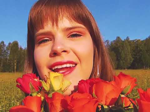 Eiloe - Time is ticking (Official Music Video)