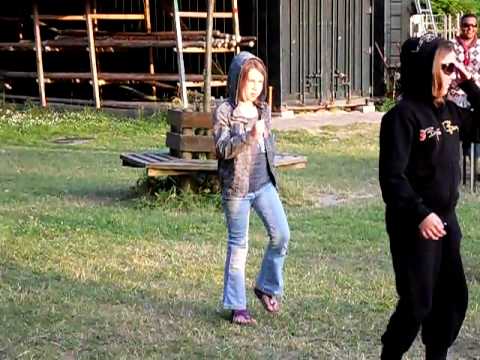 WEK Kamp Vlaardingen 2010 - optreden kabouters