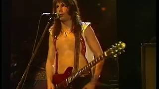 PAT TRAVERS You don't love me