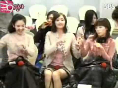 090129 SNSD Yoona Taeyeon Hyoyeon Dancing to Gee Robot