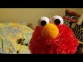 Elmo Plays Chess