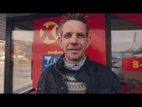 Joar og Lothepus lager trafikkaos i Mosjøen