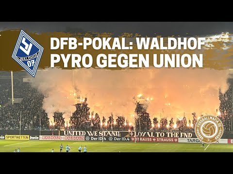 Waldhof Mannheim mit einer beeindruckenden Pyro-Show gegen Union Berlin! 👏 DFB-Pokal SVW 27.10.2021