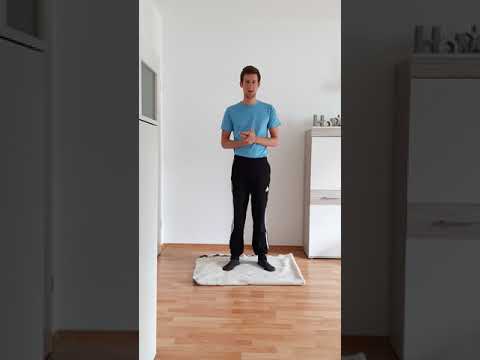 Sport Tag 13 Kerze halten (halb, ohne Oberkörperstreckung, nur Beine)