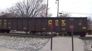 preview picture of video 'CSX Freight Train Glendale, Ohio'