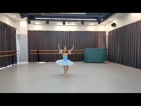 Xiang Zhen Le - Variation with Bells - Child 7-10, Amateur