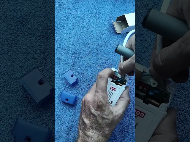 Vídeo relacionado con BRIMETI Transformador 220V a 24V 100W 4,16A LED Driver, Ultra Fino Fuente de Alimentación 220V a 24V DC Driver de Bajo Tensión Controlador LED Voltaje Constante