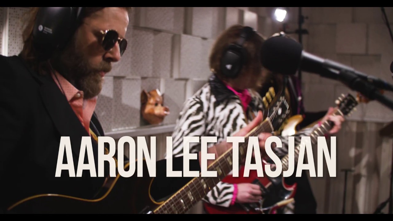 Aaron Lee Tasjan - The Truth Is So Hard To Believe - Live 2 Tape - YouTube