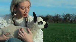 Nieve Ella - The Things We Say video