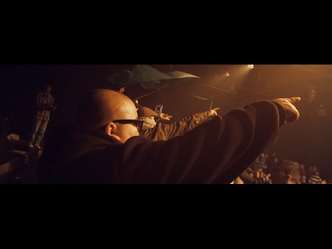 Zad Agolot - Baba, Vistinski Igraci