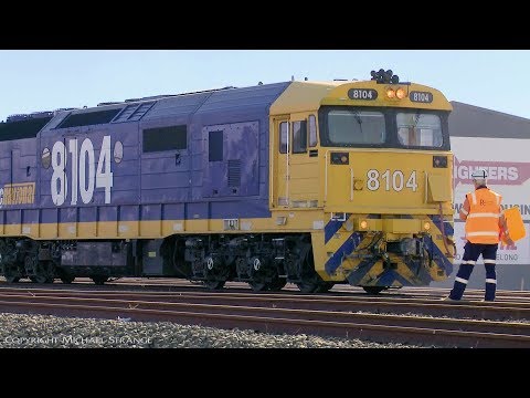Flagman & Detonators / 7736V Grain Train (7/5/2019) - PoathTV Australian Railways