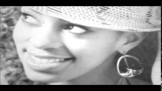 solange ○••○ look good with trouble